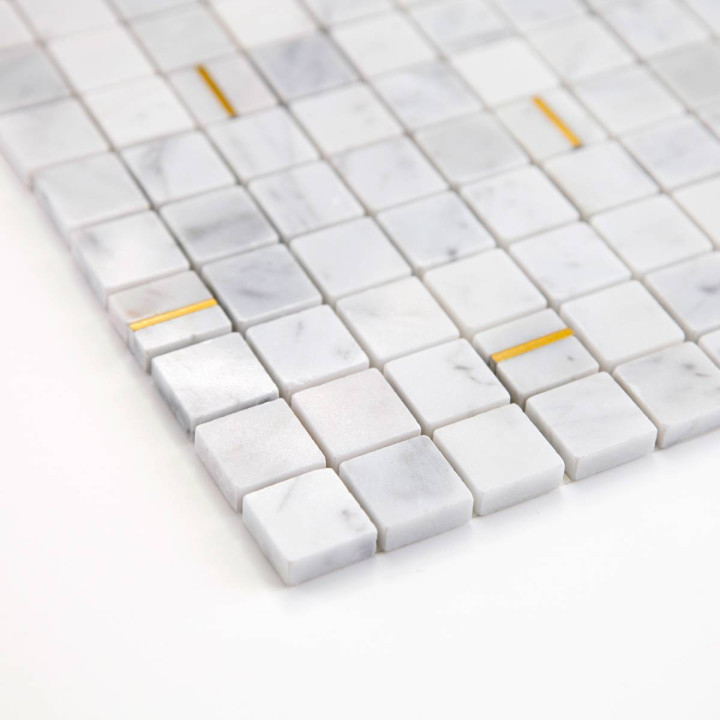 MAT INTER - Feuille 297x297x8mm - Tesselle 20x20mm carrare / insert listel dore