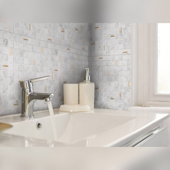 MAT INTER - Feuille 297x297x8mm - Tesselle 20x20mm carrare / insert listel dore
